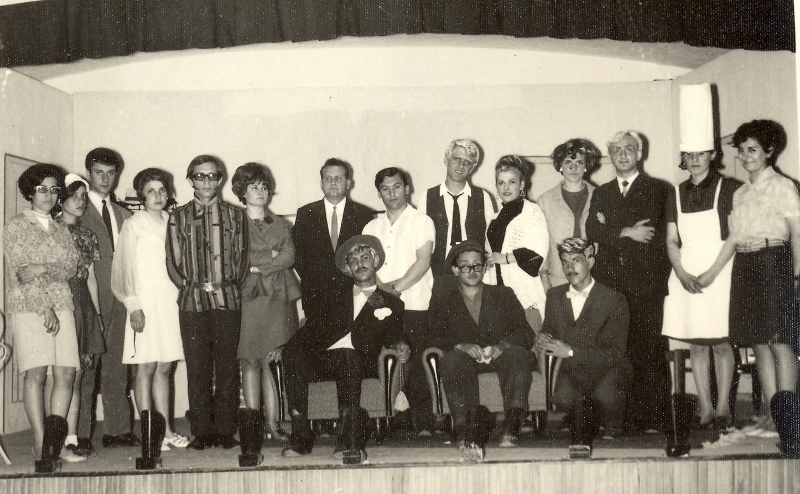Erkek Sanat Kiz Sanat Tiyatro 1968 1 20120508 1367703535