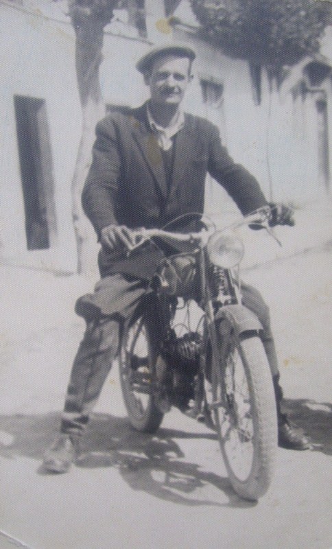 Hocaolu Suekrue Susever 2 20120515 1901546717